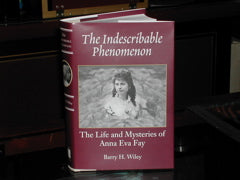 洋書 The Indescribable Phenomenon The Indescribable Phenomenon - The Life and Mysteries of Anna Eva