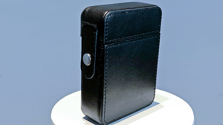 MAZE Leather Card Case (Black)